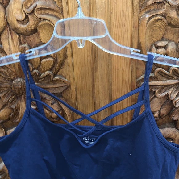 EUC torrid size 3 navy tank top camisole - Picture 2 of 4